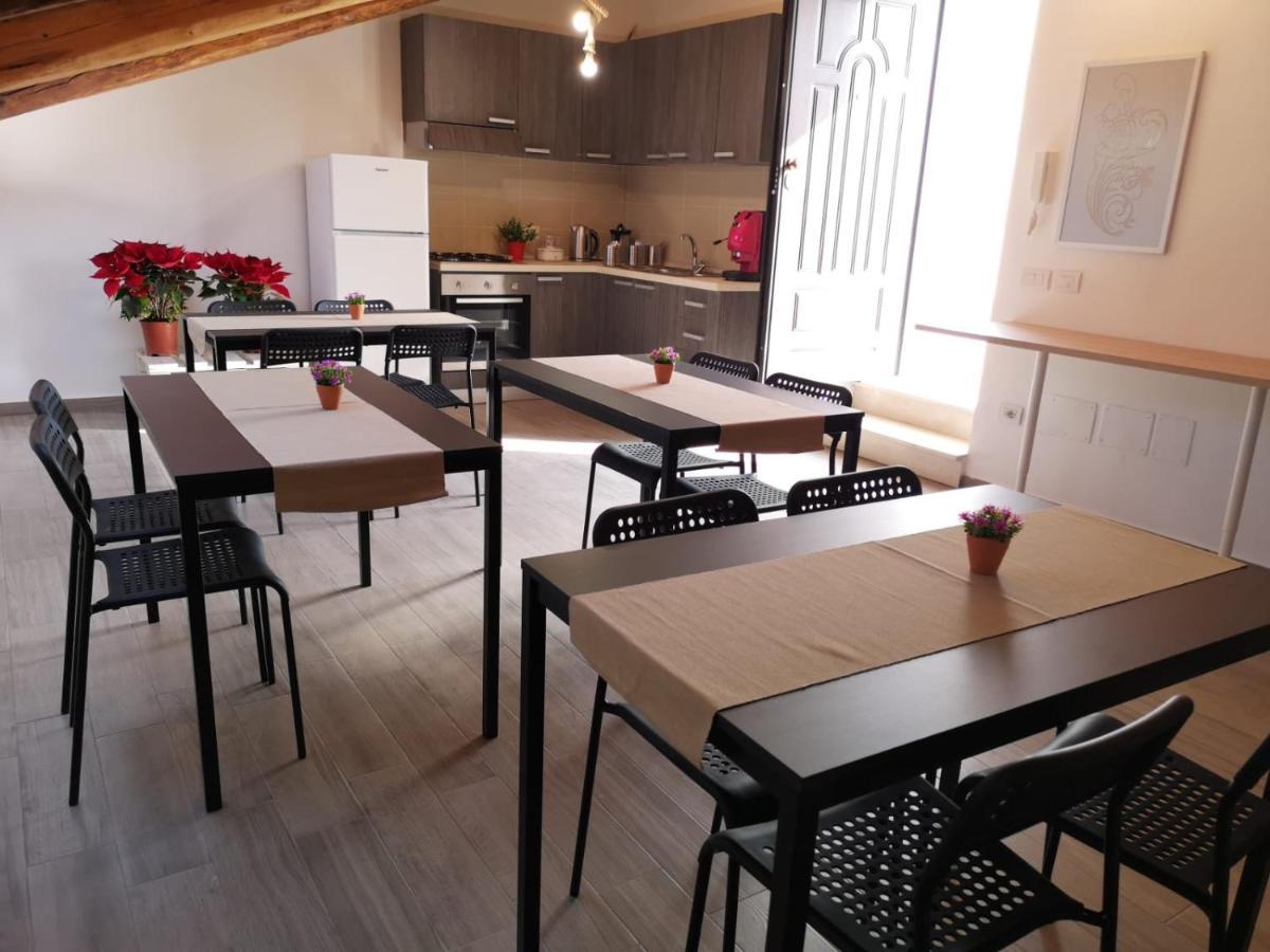 Cuore Partenopeo B&B Наполи Екстериор снимка