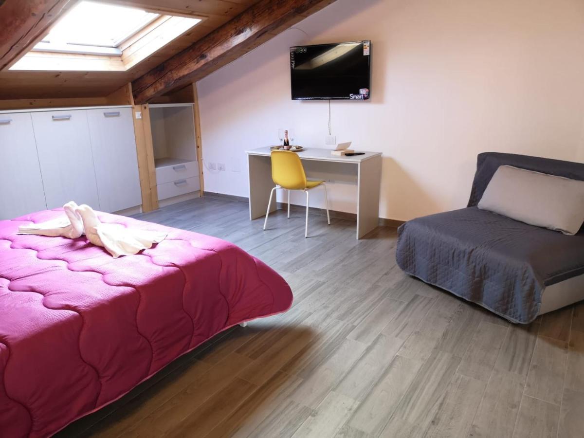 Cuore Partenopeo B&B Наполи Екстериор снимка