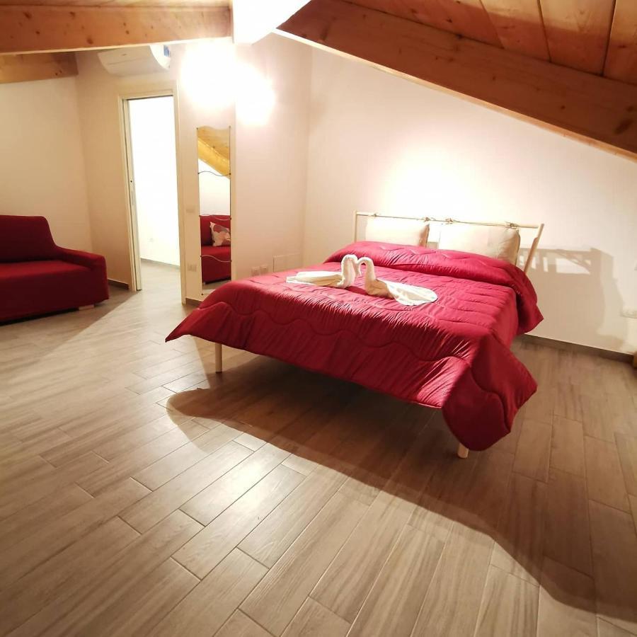 Cuore Partenopeo B&B Наполи Екстериор снимка